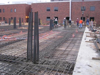 pouring concrete (1)